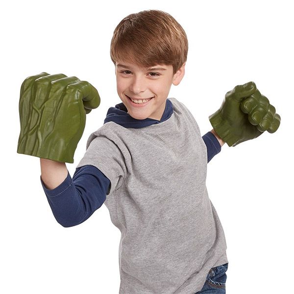 Hasbro Marvel Avengers Hulk Gamma Grip Fists