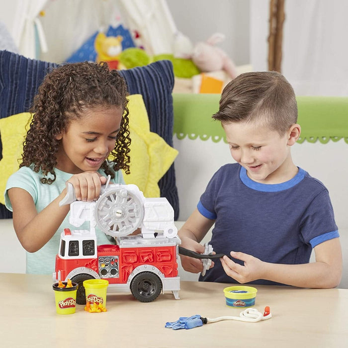 Play Doh Wheels Firetruck Toy E6103