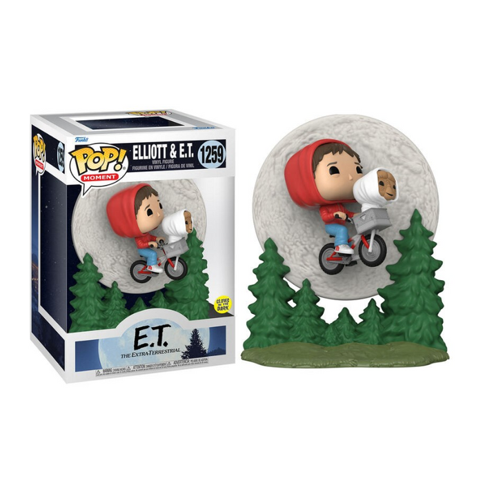 Pop Moment! Movies: E.T. - Elliott And E.T. Flying