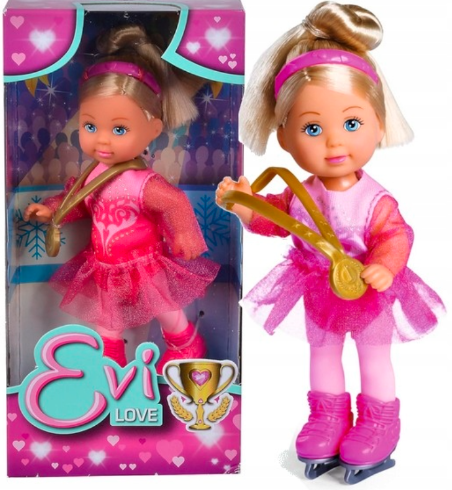 Evi Love Skater Doll Evi doll in a skater outfit