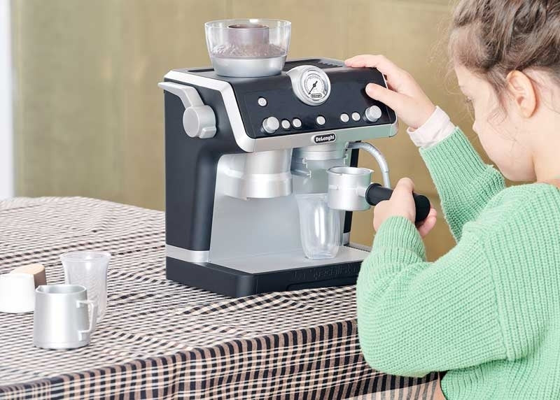 Casdon Delonghi Barista Coffee Machine