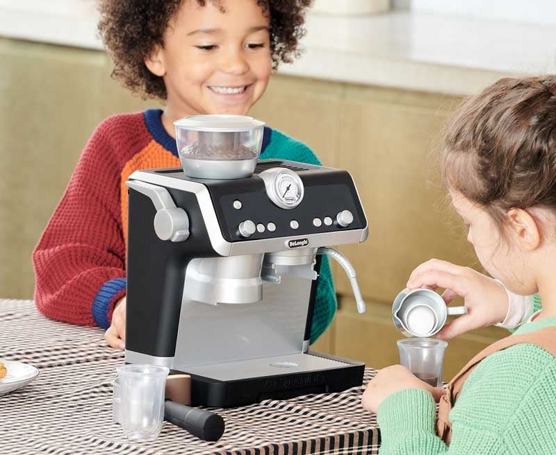 Casdon Delonghi Barista Coffee Machine