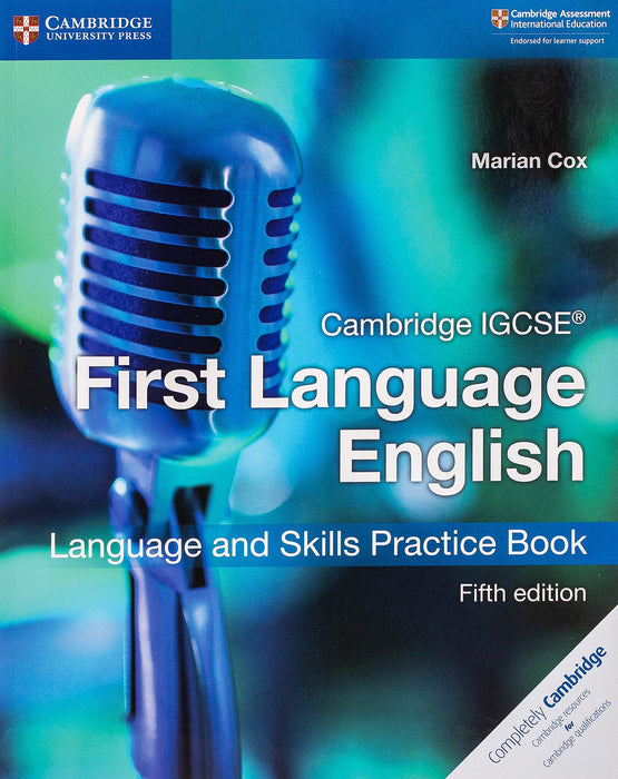كتاب تدريبي على مهارات اللغة الإنجليزية كلغة أولى من Cambridge IGCSE®